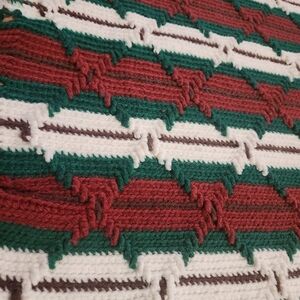 Vintage Handmade Crocheted Granny Afghan‎ 70's Raised Ridge Blanket Southwest Lg